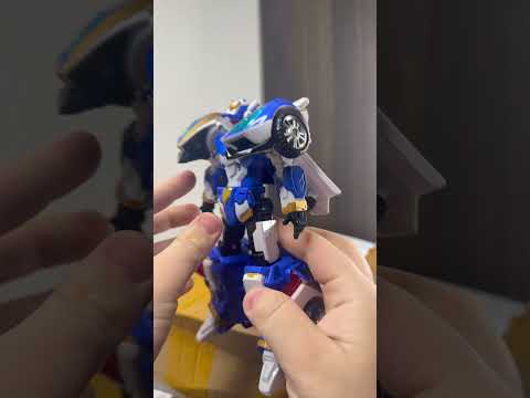 Official YouTube thumbnail for “Transformer figures that aren't Transformers”.