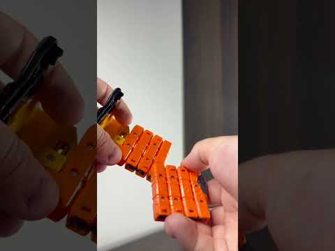 Official YouTube thumbnail for “Metal Cardbot Glober metal card weapon”.